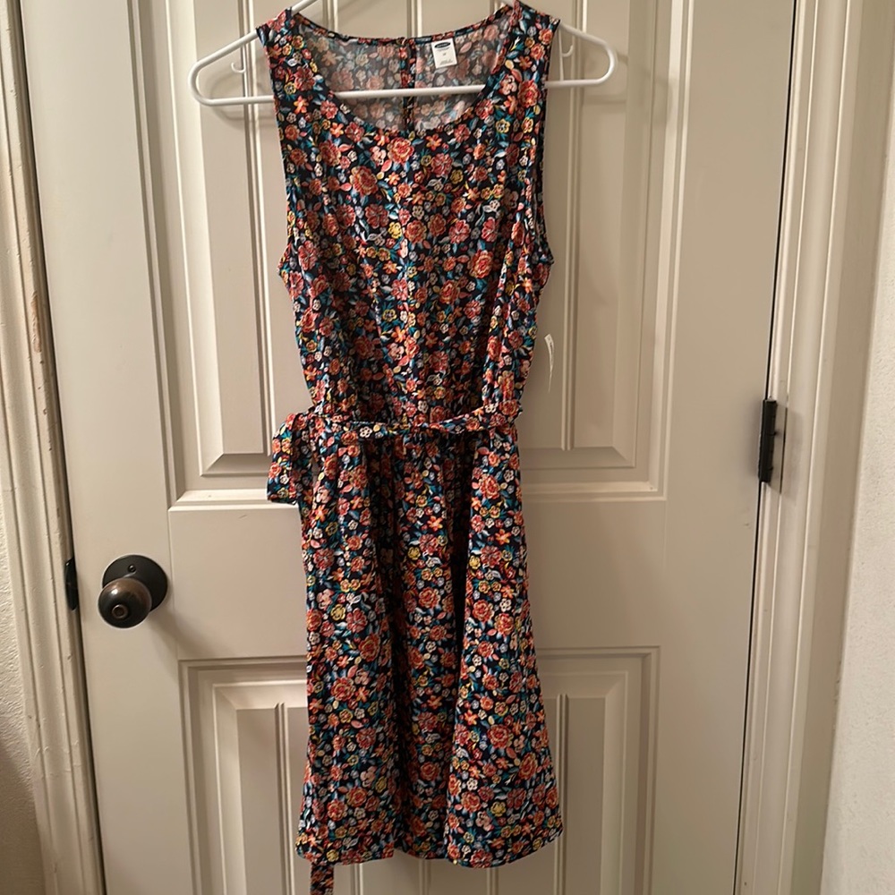 Old Navy: Floral Dress (M)